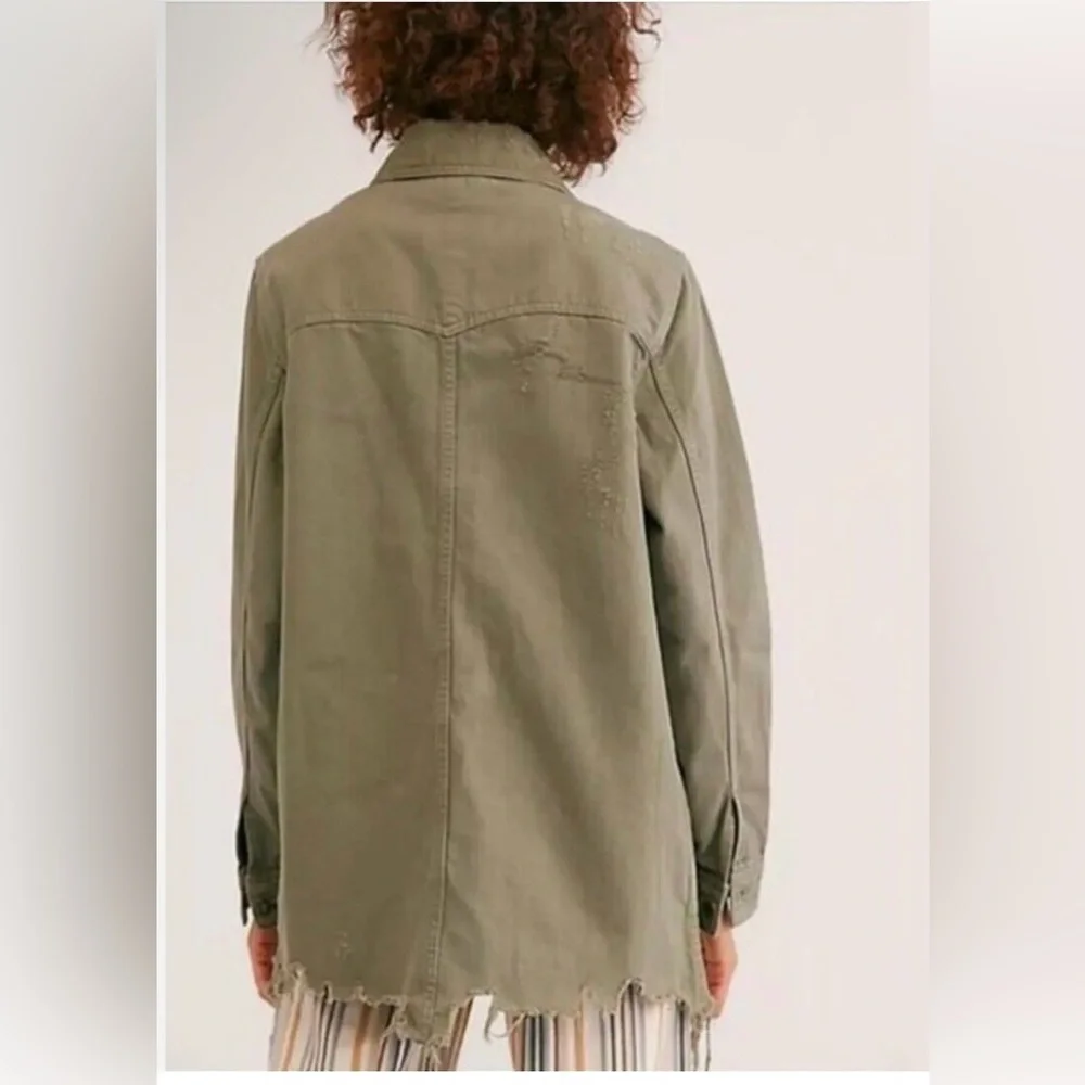 Free People Moonchild Green Distressed Denim Utility ShirtJacket Size L NEW